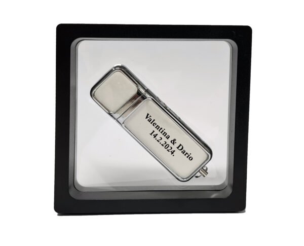 Personalizirani bijeli USB memorija i kutija
